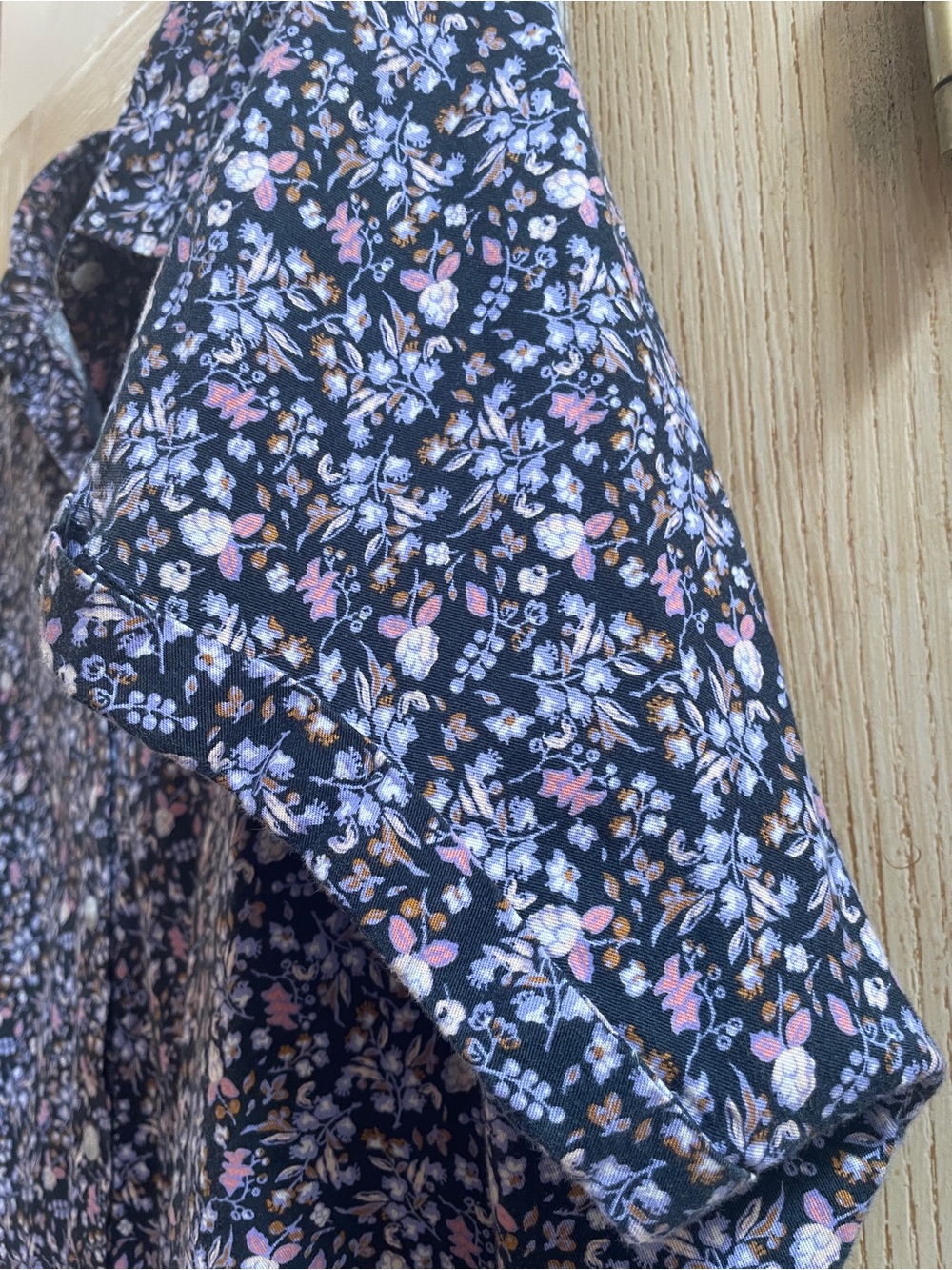 Universal Thread Goods Co.  top - Picture 3 of 4